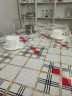 Скатерть с узором красные квадраты 120x160см