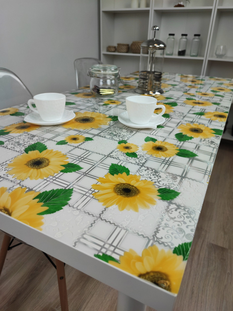 Скатерть с узором желтые цветы 80x160см
